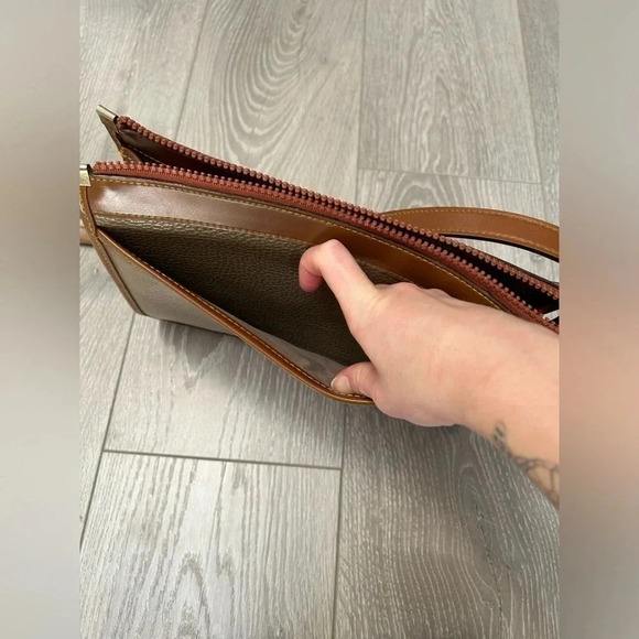 Vintage Dooney & Bourke cross  body bag - Picture 11 of 13